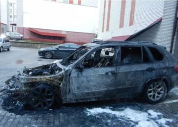 У Тернополі судитимуть бізнесмена, який намагався залякати своїх партнерів та спалював їхні автівки