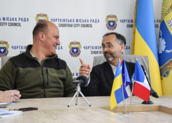 Під час війни мер міста на Тернопільщині створює комунальні підприємства із “захмарними” зарплатами