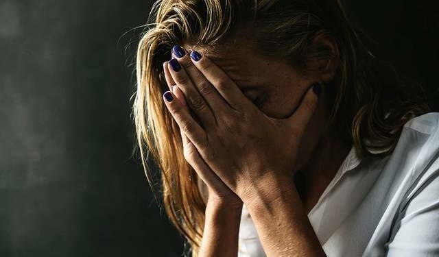 Хотіла кохання, а втратила заощадження: аферист через соцмережі витягнув 38 тисяч гривень у жительки Тернопільщини