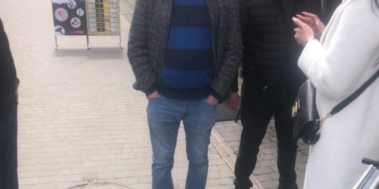 На Тернопільщині затримали чоловіка, який допомагав “відмазати” від армії