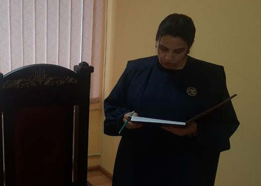 Тернопільська Феміда знову виявилася сліпа та не побачила порушення в тому, що міський голова отримував “захмарні” премії