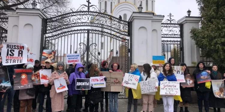 Депутати тернопільської міськради будуть голосувати, щоб забрати землю в єпархії УПЦ МП