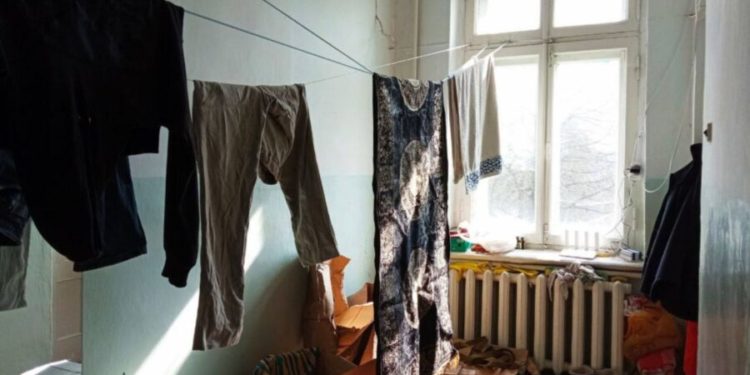 Уповноважений з прав людини показав в яких жахливих умовах живуть ВПО на Тернопільщині