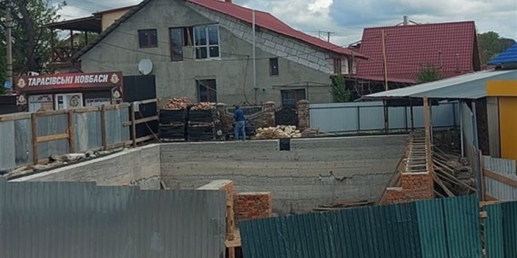 Районна влада намагається вирішити конфлікт в громаді на Тернопільщині