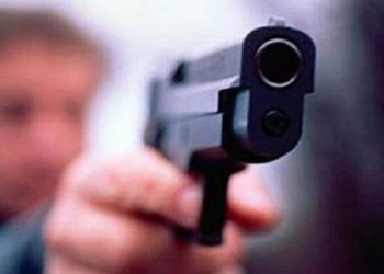 П’яний тернополянин вирішив вгамyвати компанію підлітків за допомогою зброї