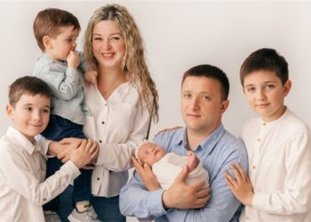 Тернополянам розповіли, чи може бути призваний до лав ЗСУ багатодітний батько? 