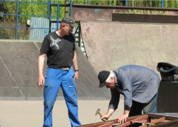 Тернополяни звинувачують міську раду в завищенні цін на матеріали для ремонту екстрим-парку