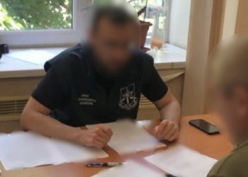 Корупційний скандал на Тернопільщині: колишній “воєнком” незаконно переправляв чоловіків за кордон