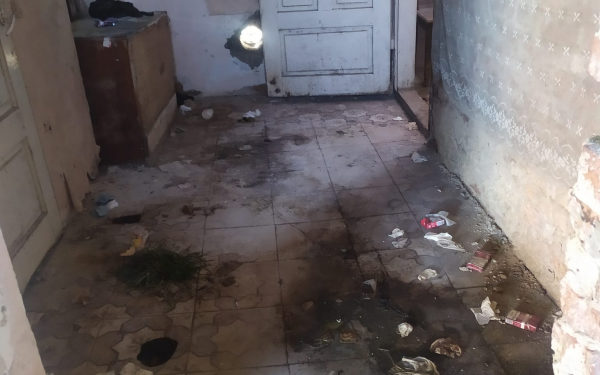 Ганьба для міста на Тернопільщині: громадські туалети біля автовокзалу у Бережанах викликали хвилю обурення