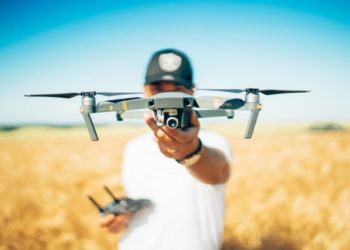 Вчителі Тернопільщини зможуть навчати дітей управляти дронами