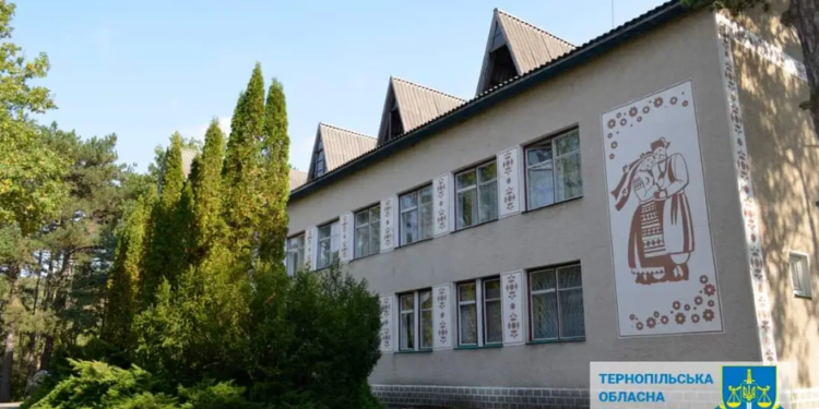 Обласна прокуратура відсудила 8 гектарів землі в оздоровчого комплексу на Тернопільщині