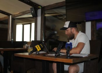 Власник тернопільського закладу “Лисий” пояснив ситуацію з обшуками у своєму клубі