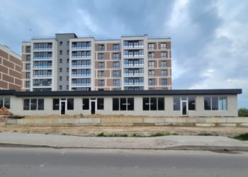 У Тернополі будівельна компанія самовільно забудувала територію міста