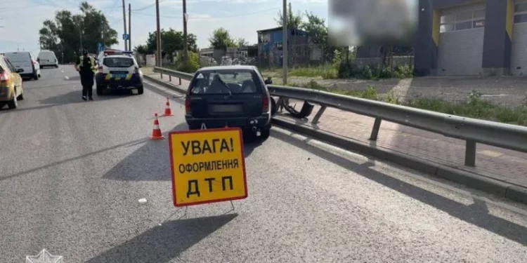 На Гаївському мосту в Тернополі сталася ДТП з потерпілими