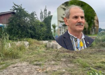 На Тернопільщині жителі громади вимагають мера повернути будівельні матеріали