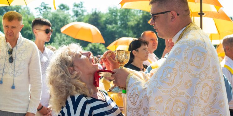 У Марійському духовному центрі «Зарваниця» на Тернопільщині відбулася традиційна всеукраїнська проща