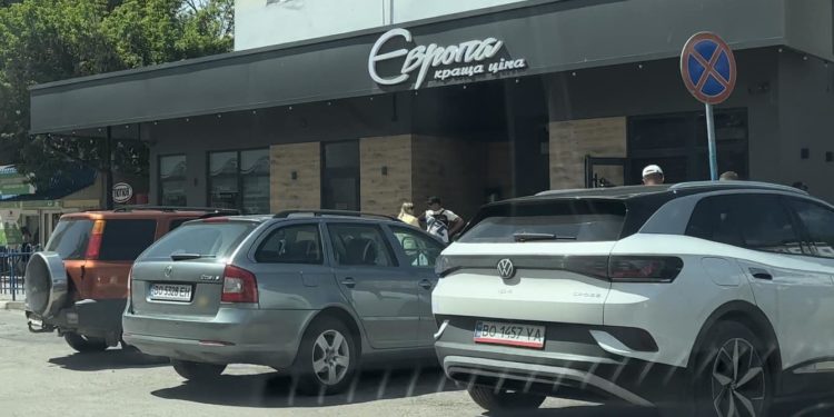 Свавілля чиновників на Тернопільщині: заступник міського голови Бучача порушує ПДР та відмовляється платити штрафи