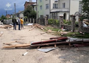 Через негоду у Збаражі пошкоджено 27 приватних будівель