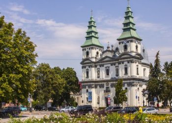 Міністерство культури надало дозвіл на добудову третього поверху монастиря у Тернополі