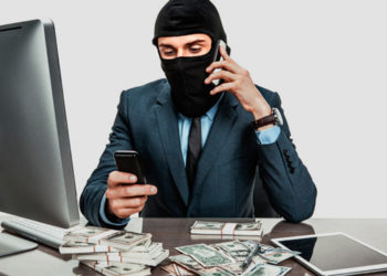 На Тернопільщині аферисти здійснюють дзвінки від імені начальника ОВА та видурюють гроші у підприємців