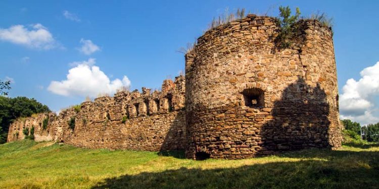 Відкликати депутатів Микулинецької селищної ради хочуть жителі громади