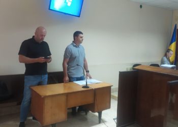 Почався судовий процес у справі тернопільського експодатківця, якого впіймали на хабарі
