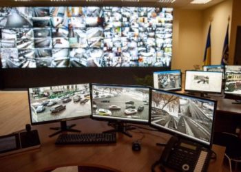 “Не виходячи з кабінету, через відеокамери”: злочинців у Тернополі тепер шукатимуть як в голівудських фільмах