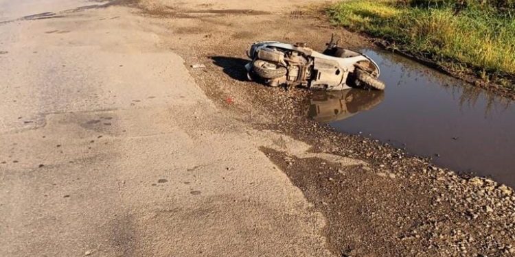 В громаді на Тернопільщині автівка, за кермом якої був поліцейський, збила 68-річного скутериста