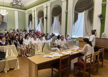 Чи поступиться Тернопільська міська рада тиску батьків щодо об’єднання навчальних закладів?