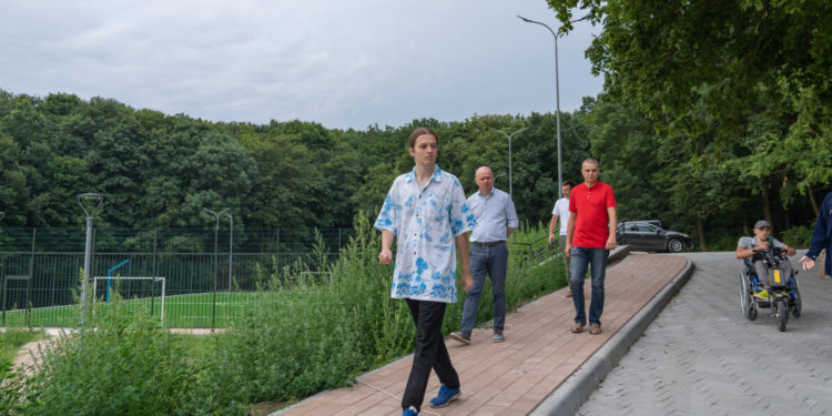 Тернополяни незадоволені реконструкцією Дальнього пляжу: влада не врахувала інтереси маломобільних жителів міста