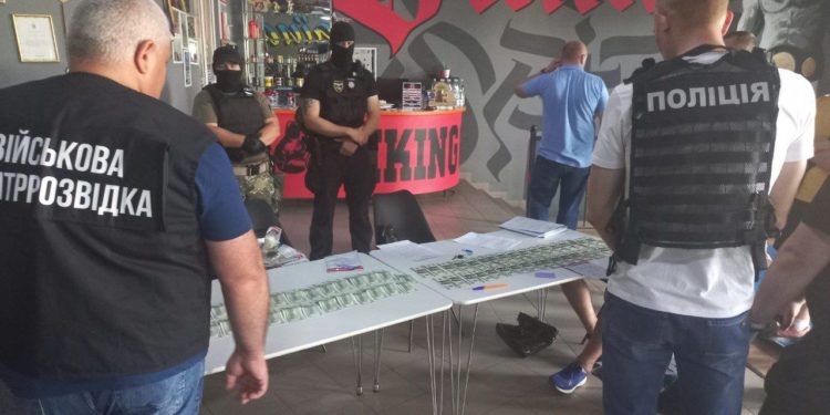 Правоохоронці Тернополя викрили ще одну схему незаконного виїзду призовників за кордон