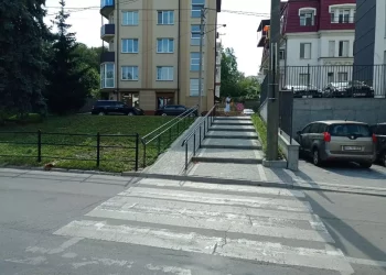 Тернополяни незадоволені небезпечним пандусом в центрі міста