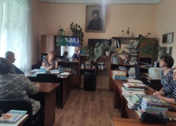 На Тернопільщині батьки та вчителі протестують проти пониження ступеня навчального закладу