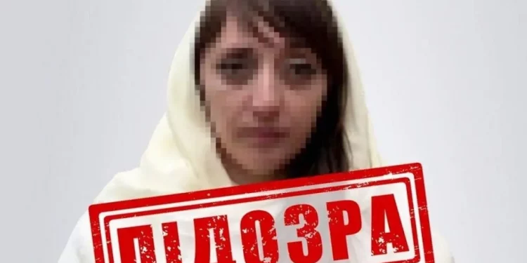 СБУ Тернопільщини знайшли жінку, яка провокувала конфлікти під стінами лаври “московського патріархату”