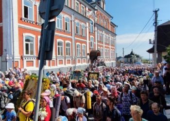 “Що з цими людьми не так”, – у соцмережах наростає незадоволення жителів Тернопільщини, щодо прощі вірян УПЦ (мп)