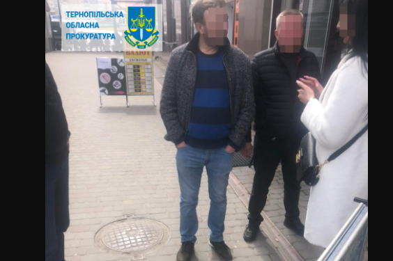 У Тернополі судитимуть чоловіка, який впливав на рішення ВЛК та переправив ухилянтів за кордон