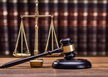 Суд суворо покарав працівницю пошти з Тернопільщини, яка обкрадала пенсіонерів