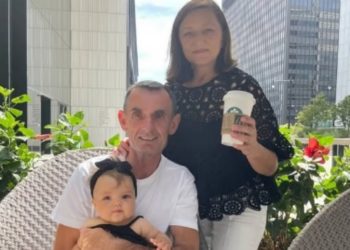 Депутати з Тернопільщини, попри заборону, залишають межі країни 