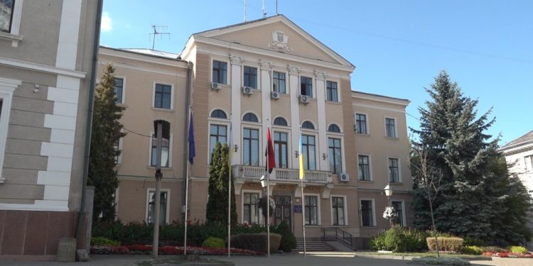 Міська рада Тернополя практично не виділяє кошти на ЗСУ: про це прозвітував Комітет виборців України