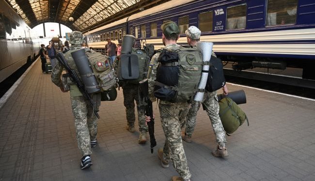 Тернополянам розповіли, чи має чоловік право на відстрочку, якщо в ЗСУ служить дружина?