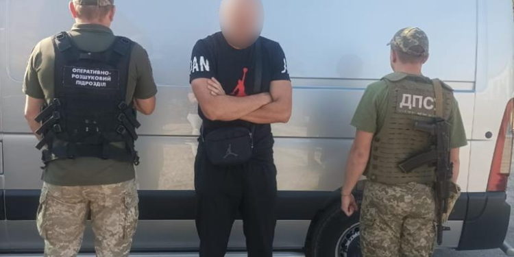 Чоловік призовного віку з Тернопільщини намагався незаконно перетнути кордон з Румунією: тепер суд буде вирішувати долю ухилянта