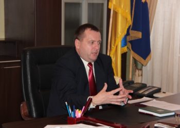 Корупційна схема в Держпродспоживслужбі Тернопільської області: керівник виписував собі щомісячні премії