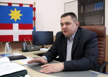 Почаївська міська рада витратить 178 900 гривень на ремонт фасаду приміщення міської ради