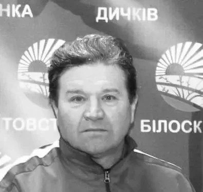 У Тернополі під час гри у футбол помер чоловік