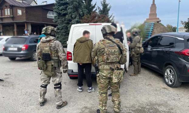 Резонансне пограбування на Тернопільщині: винесли сейф з грошима, коштовностями та колекційними монетами