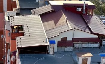 Знову скандал з головою Тернопільської облради: на даху багатоповерхівки нiбито встaновив бaсeйн