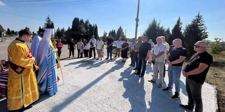 Ще одна церква в Тернополі: митрополит Нестор заклав наріжний камінь нового храму