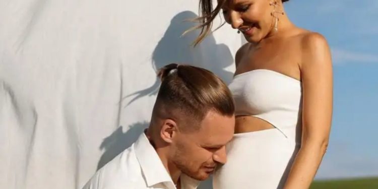 Відома тернопільська блогерка влаштувала гучне гендер-паті