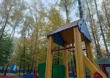 У тернопільському парку Нацвідродження хочуть відремонтувати дитячий майданчик за понад 1 млн гривень