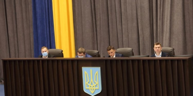 За пів року Михайло Головко та його заступники витратили на відрядження близько півмільйона гривень